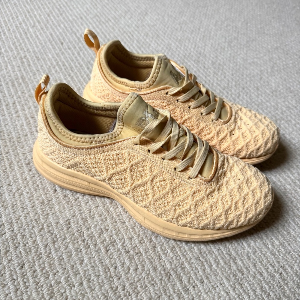 Athletic Propulsion Labs APLT Techloom Phantom Terracotta Knit Shoes